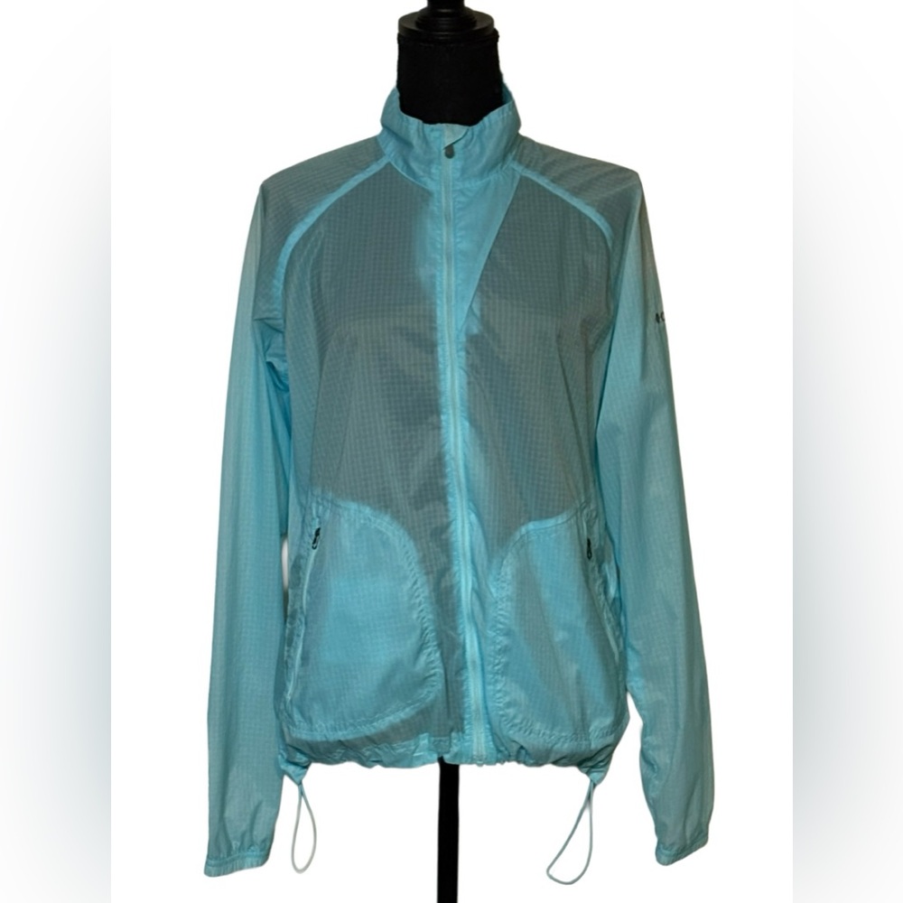 Columbia Titanium 💙 L Packable Windbreaker • Lightweight Hiking Gorpcore